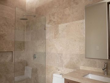 Casa en Venta en Fracc. San Ángel V, San Luis Potosí | 3 Recámaras, Doble Altura