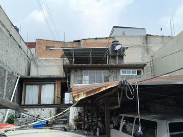 VENTA DE CASITA CON TERRENO EN LOMAS DE PADIERNA
