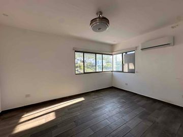 Casa Equipada en Renta en Cumbres Elite Premier Privada Pirineos