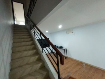 Ruko 3 Lantai MENDRISIO 2B Gading Serpong. Lokasi Strategis Arah BSD, Cocok untuk Berbagai Usaha