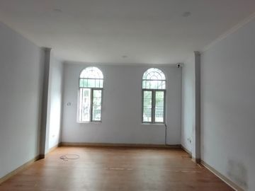 Ruko 3 Lantai MENDRISIO 2B Gading Serpong. Lokasi Strategis Arah BSD, Cocok untuk Berbagai Usaha