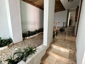 Casa de Un Nivel en Venta en Col. San Cristóbal, Cuernavaca