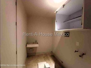 Renta Casa 3 Habitaciones con Amenidades frente HEB Zibatá APT