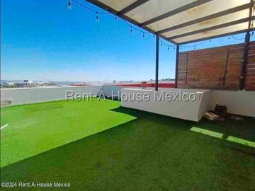 Renta Casa 3 Habitaciones con Amenidades frente HEB Zibatá APT