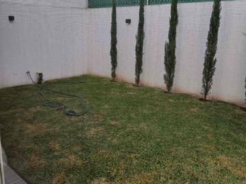 vendo casa en fraccionamiento molino de Santo Domingo cerca autopista y galerías Serdán