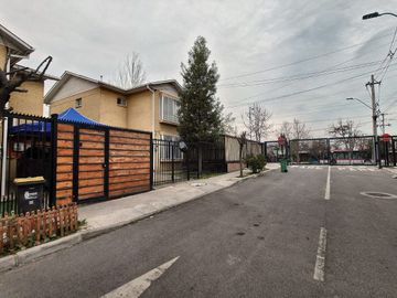 Venta Casa en Condominio en Puente Alto