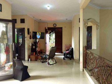 JUAL RUMAH NON PERUMAHAN DI CIBUBUR CIRACAS JAKARTA TIMUR
