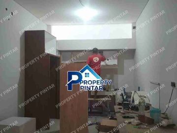 PADMA HOUSE CONDET  RUMAH 2 LANTAI BISA KPR DP 0% PROSES KPR KAMI BANTU .