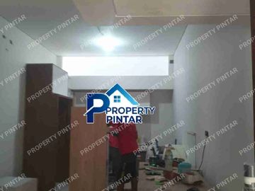 PADMA HOUSE CONDET  RUMAH 2 LANTAI BISA KPR DP 0% PROSES KPR KAMI BANTU .