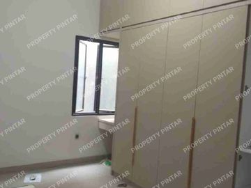 PADMA HOUSE CONDET  RUMAH 2 LANTAI BISA KPR DP 0% PROSES KPR KAMI BANTU .