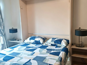 Exquisite 60sqm 1BR with Balcony & Ayala Views at The Alcoves For Rent— PHP 70k/ month