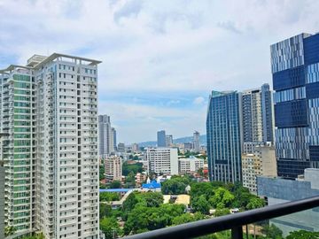 Exquisite 60sqm 1BR with Balcony & Ayala Views at The Alcoves For Rent— PHP 70k/ month