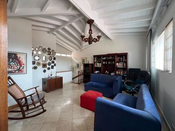 Casa en Venta en Vizcaya, Poblado Medellín Antioquia