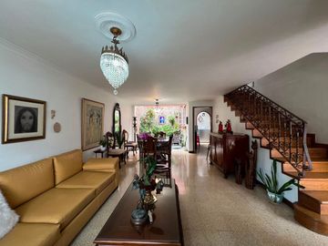 Casa en Venta en Vizcaya, Poblado Medellín Antioquia