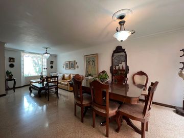 Casa en Venta en Vizcaya, Poblado Medellín Antioquia