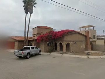 CASA DE RECUPERACIÓN BANCARIA Ubicada en Vía de Las Playas 90, Tijuana, 22703 Playas de Rosarito, B.C