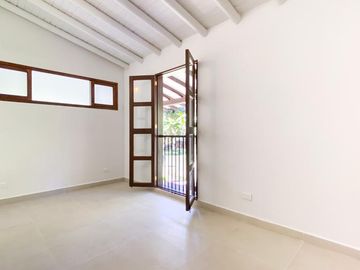 CASA FINCA RIONEGRO AEROPUERTO LLANOGRANDE