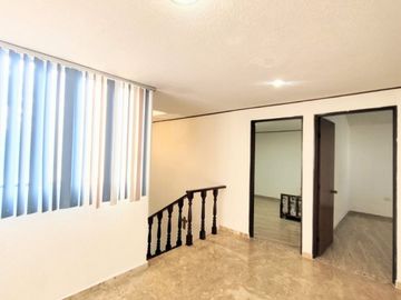 Casa en Venta en Fraccionamiento en San Pedro Cholula, Frente a plaza San diego