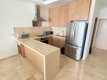DEPARTAMENTO EN RENTA EN MAZATLÁN 2 RECÁMARAS CERCA DE PLAYA EN MARINA PLATINO PLUS