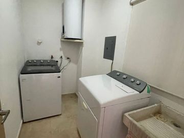 DEPARTAMENTO EN RENTA EN MAZATLÁN 2 RECÁMARAS CERCA DE PLAYA EN MARINA PLATINO PLUS