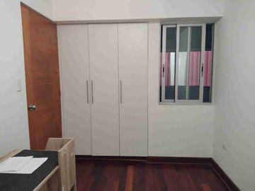 VENTA DEPARTAMENTO SANTIAGO DE SURCO, 3 DORMITORIOS, 02 ESTACIONAMIENTOS