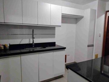 VENTA DEPARTAMENTO SANTIAGO DE SURCO, 3 DORMITORIOS, 02 ESTACIONAMIENTOS