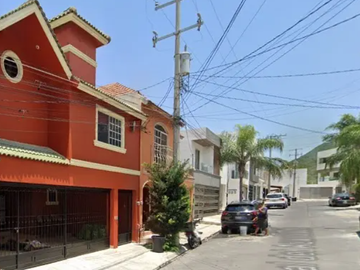 EXCELENTE OPORTUNIDAD CASA EN MONTERREY N.L