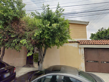 Excelente Casa en colonia La Calma, Zapopan, Jalisco