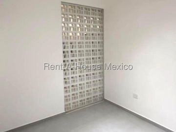 Gran Reserva Casa de Autor en Venta con Diseño Arquitectónico Único SGU2935