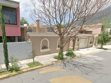 VENTA DE CASA EN MONTERREY NUEVO LEON CONTRY