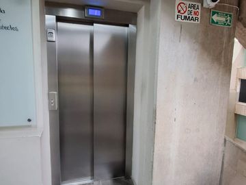 Oficina en renta en Ciudad del Sol, Zapopan, Jalisco, excelente ubicación
