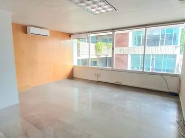 Oficina en renta en Ciudad del Sol, Zapopan, Jalisco, excelente ubicación