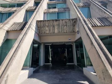 Oficina en renta en Ciudad del Sol, Zapopan, Jalisco, excelente ubicación