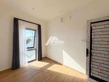 KBP1676 A brand new house in the beachside area, walking distance to several shops and Icon Bali Mall.
