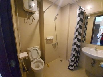 DIJUAL ATAU DISEWA SEGERA @APARTEMEN SAVERIA BSD 01 BEDROOM FURNISHED MID FLOOR