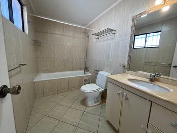 Venta De Casa En Maria Fernanda, Sector San Damián Rgua.