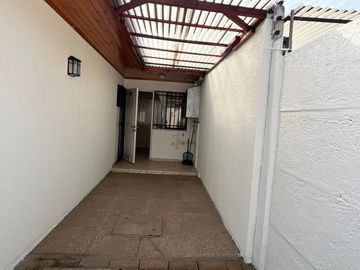 Venta De Casa En Maria Fernanda, Sector San Damián Rgua.