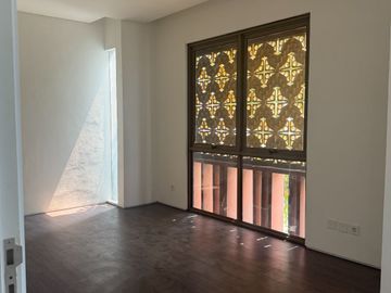 Brand New!! Disewakan Rumah 3 Lantai Puri 11 Luas 9X13 Meter Akses Tol Langsung