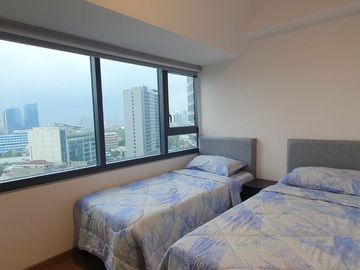 FOR LEASE: Fully Furnished 1-Bedroom Condo at The Rise Makati