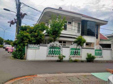 🏡 DIJUAL RUMAH BESAR & HOEK – JALAN BOULEVARD GRAND GALAXY BEKASI 🏡