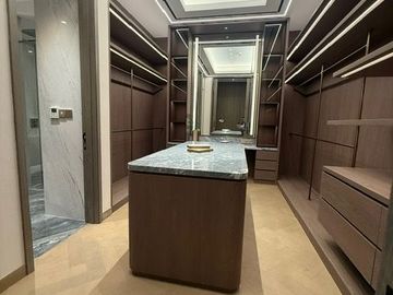 Dijual Apartemen Le Parc Residance uk416m2 4+1br Furnished At Jakarta Pusat