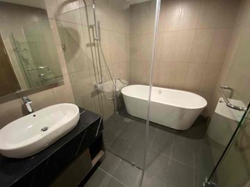Dijual Unit. Apartemen Siap Huni Berlokasi Di  Yukata Alsut
