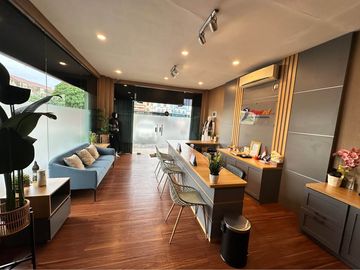 Dijual Ruko full furnished di BSD City (Ruko Golden Road)