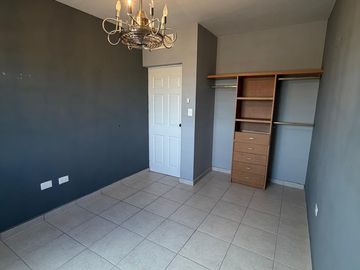 CASA EN VENTA EN LAS PROVINCIAS RESIDENCIAL