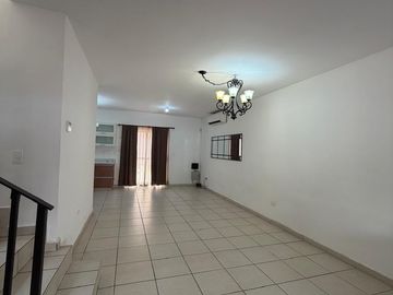 CASA EN VENTA EN LAS PROVINCIAS RESIDENCIAL