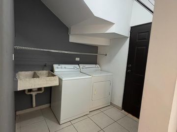 CASA EN VENTA EN LAS PROVINCIAS RESIDENCIAL