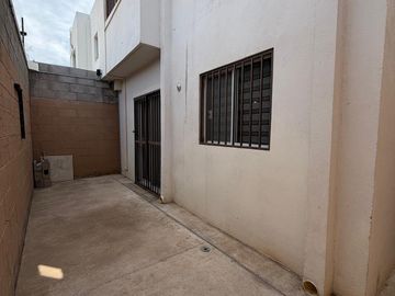 CASA EN VENTA EN LAS PROVINCIAS RESIDENCIAL