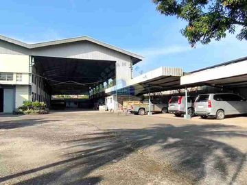 Pabrik di Kawasan Industri Cikupa Mas - Tangerang, Banten.