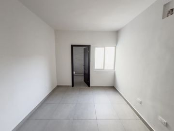 CASA EN VENTA EN RIVELLO RESIDENCIAL