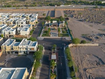 CASA EN VENTA EN RIVELLO RESIDENCIAL